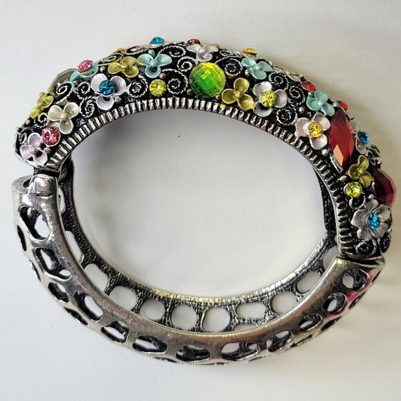 Colorful Floral Cuff Bangle SilverTone Cuff with colorful Rhinestones - Picture 13 of 13